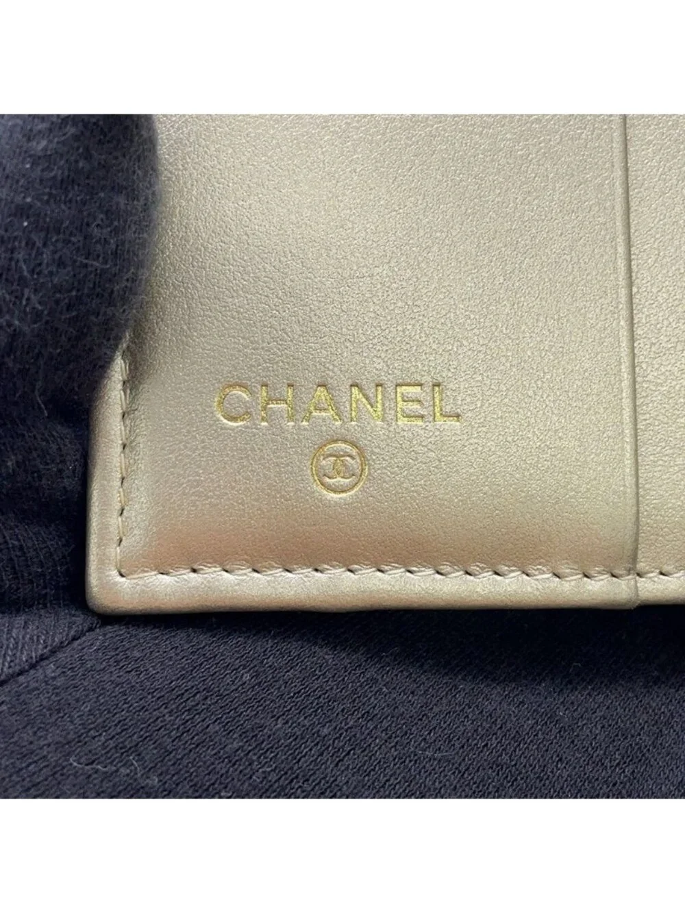 Chanel Bifold Wallet CC Logo Small Flap Caviar Leather